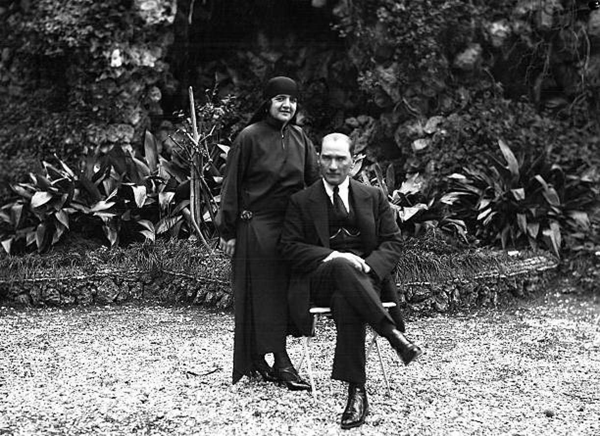 Atatürk 14